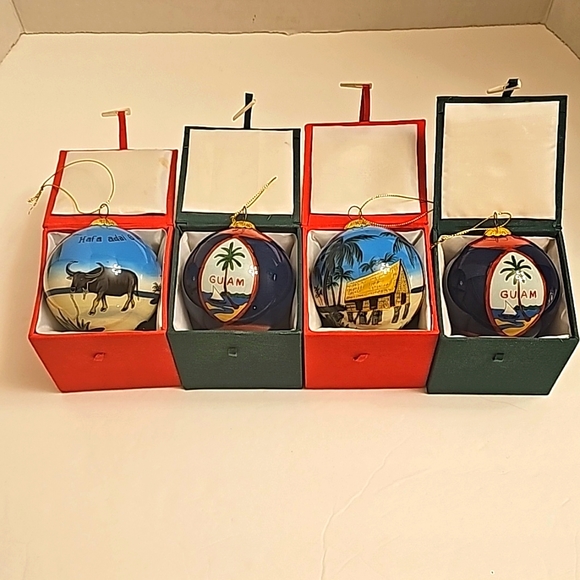 Hand Painted Glass Christmas Ornament Guam‎ Seal/Hafa Adai (Set of 4) - Picture 3 of 6